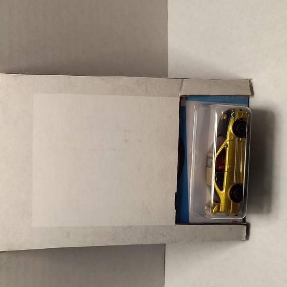 d11 Hot Wheels Honda Civic SI with shipping protector - Picture 4 of 4